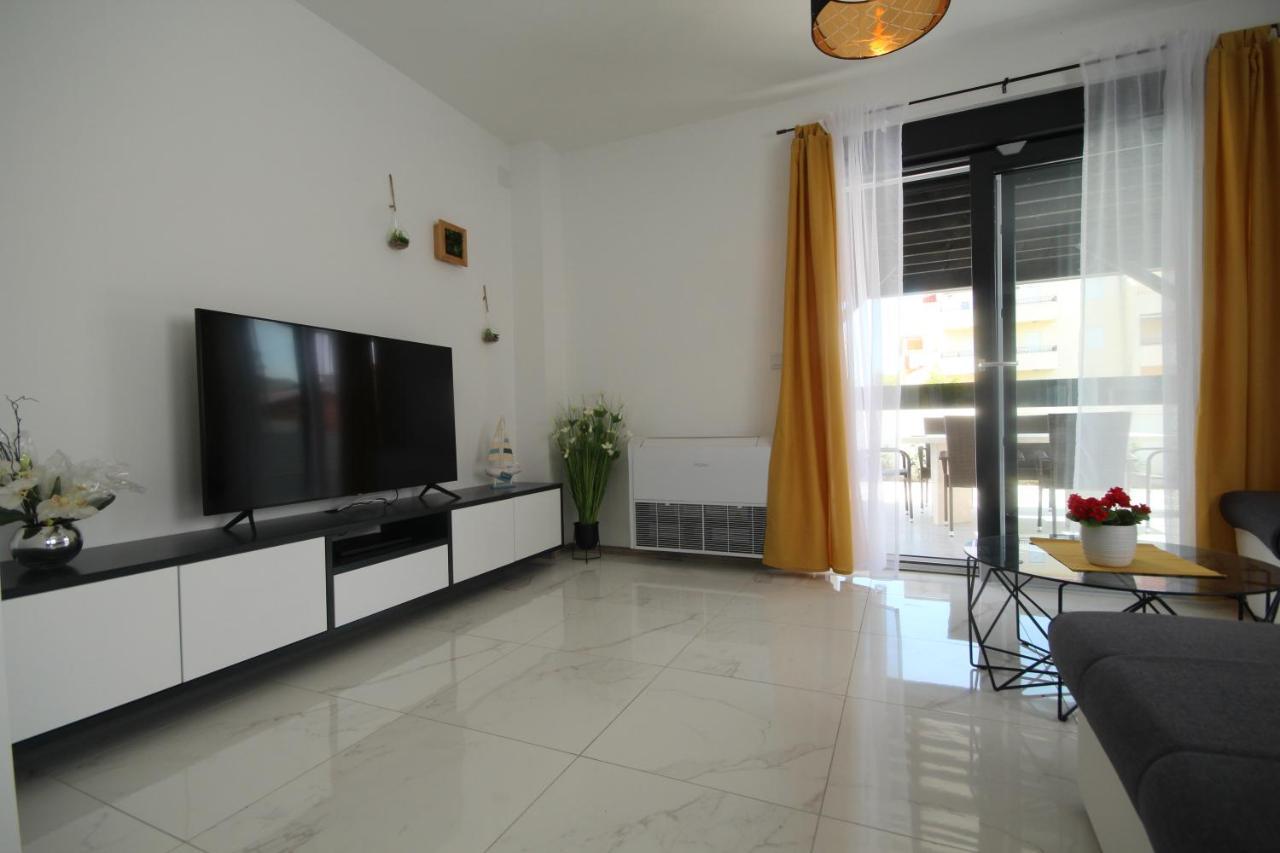 Villa Essenza - Luksuzne Kuce Za Odmor Vodice Bagian luar foto