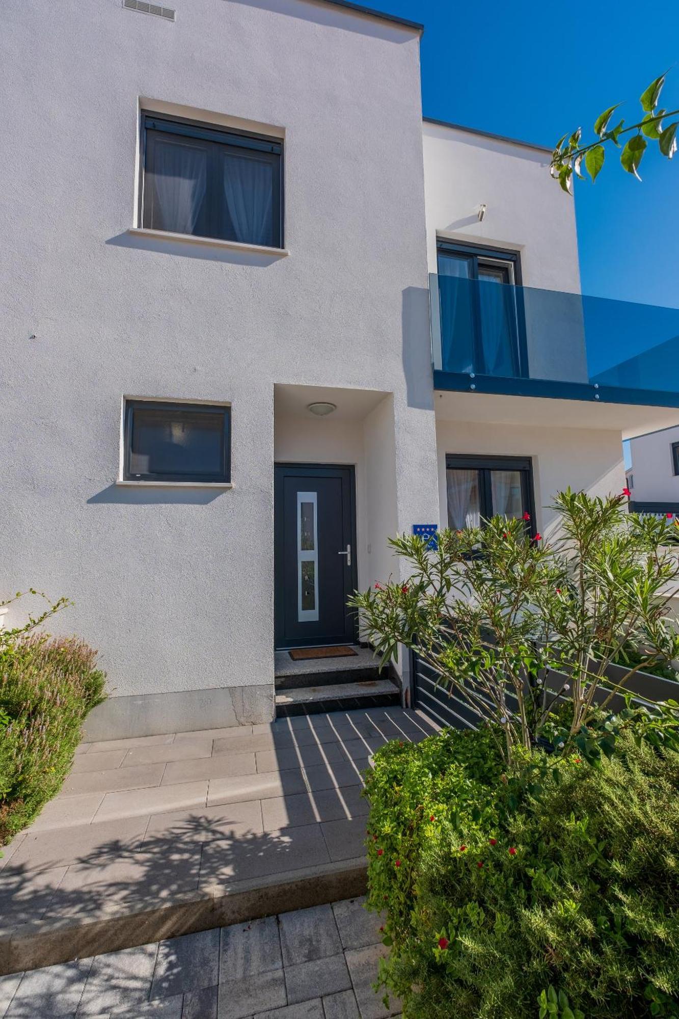 Villa Essenza - Luksuzne Kuce Za Odmor Vodice Bagian luar foto