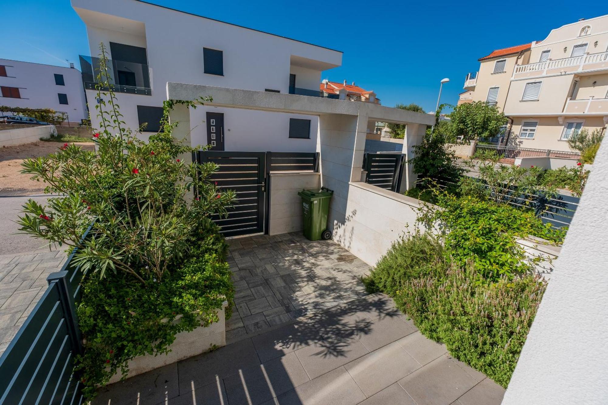Villa Essenza - Luksuzne Kuce Za Odmor Vodice Bagian luar foto
