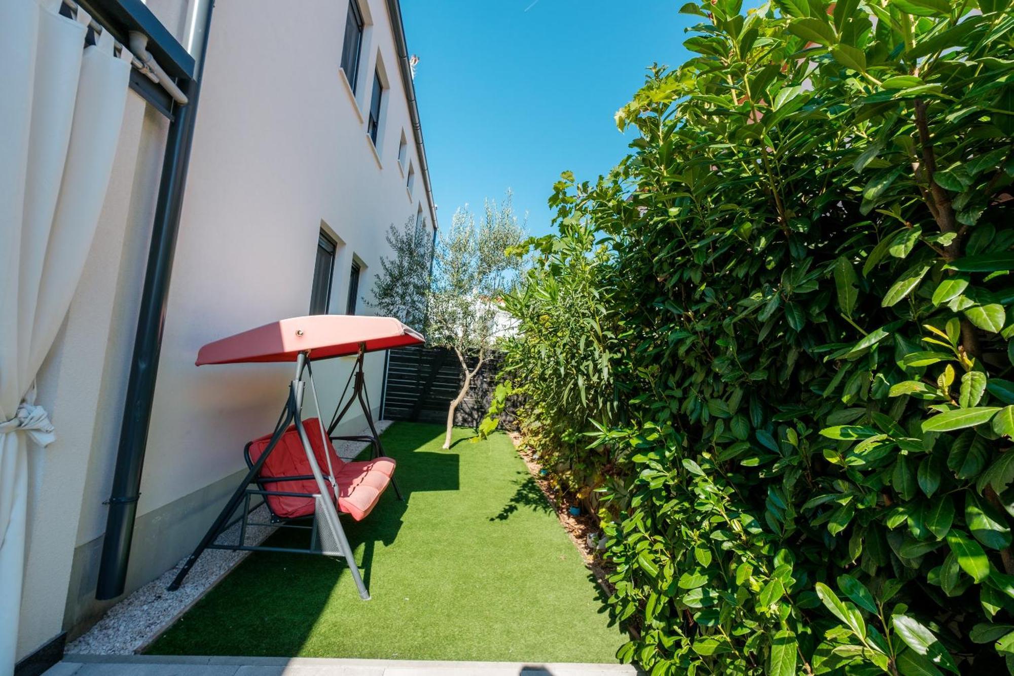 Villa Essenza - Luksuzne Kuce Za Odmor Vodice Bagian luar foto
